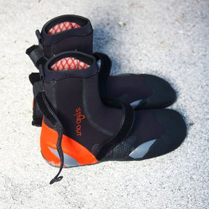 bottillons de sports nautiques