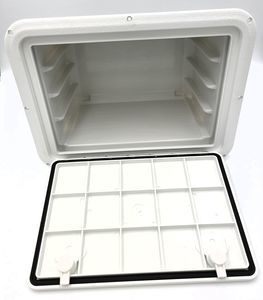 caisse de rangement pour bateau 1