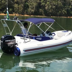 Bimini top pour bateau