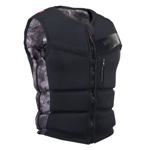 gilet de protection pour sports nautiques 1
