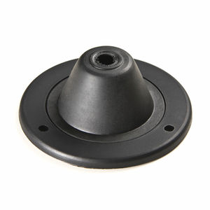 passe-coque pour bateau plastique
