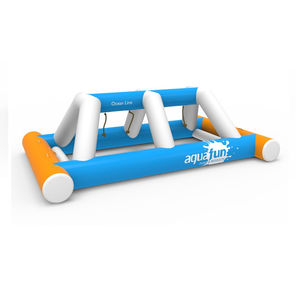 jeu aquatique haie / gonflable / flottant