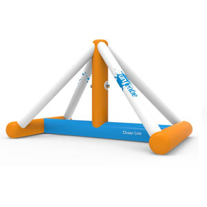 jeu aquatique pyramide