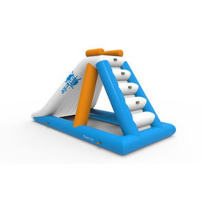 jeu aquatique toboggan