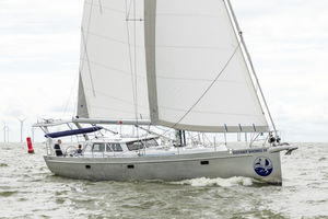 sailing-yacht de croisière