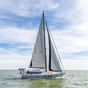 sailing-yacht de croisière