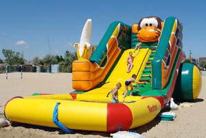 jeu aquatique toboggan