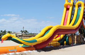 jeu aquatique toboggan