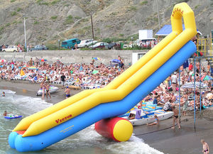 jeu aquatique toboggan