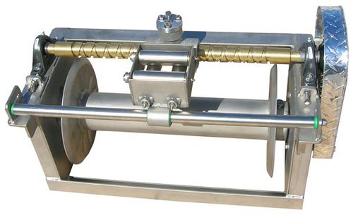 Treuil pour parachute ascensionnel - CSG - CUSTOM CHUTES - pour bateau / à entraînement hydraulique