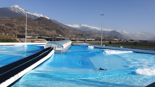 Piscine à vagues - 46 MODULES - Wavegarden
