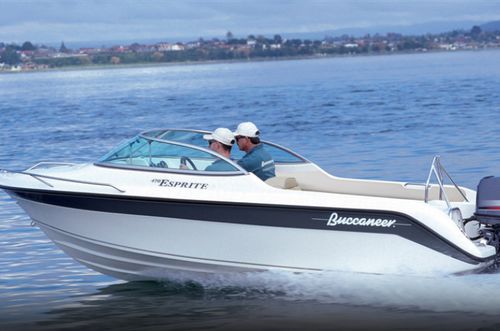 Runabout hors-bord - 470 ESPRITE XL - Buccaneer - à double console / de ski nautique / max. 5 personnes