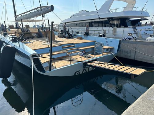 Passerelle pour bateau - D5  - CARBON EQUIPMENT ltd - pour yacht / pivotante / escamotable