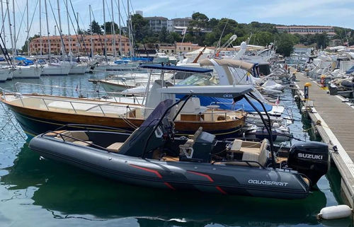 Bateau pneumatique hors-bord - 700 - AQUASPIRIT - RIB / carène à redan / à console centrale