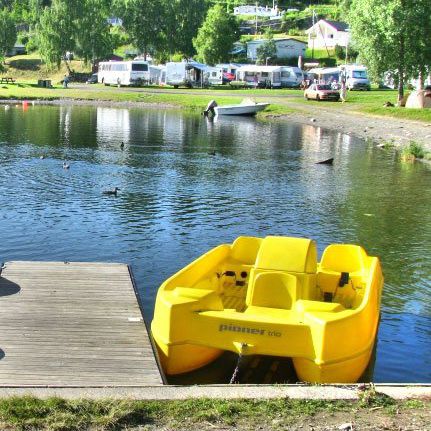 Bateau à pédales 2 places - TRIO - Pioner Boats Norway - avec sundeck