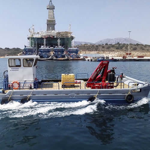 Barge de travail - gesikat - bateau pour l'aquaculture / catamaran / in-bord