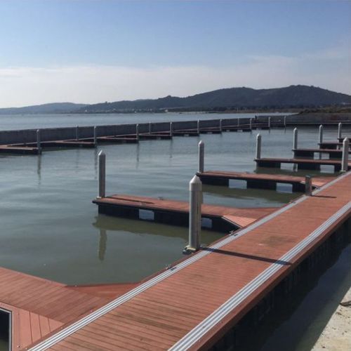 Ponton flottant - Shanghai Qihua Waterborne Engineering Construction Co., Ltd - d'amarrage / pour marina / en bois