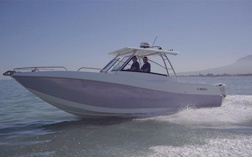 Vedette hors-bord - X-32 - X-Boats - bimoteur / open / à double console