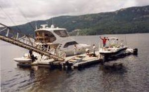 Ponton flottant - Thow - International Marine Floatation Systems, Inc. (IMFS) - d'amarrage / pour yacht / pour bateau
