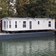 Maison flottante - UK FLOATING HOMES LTD