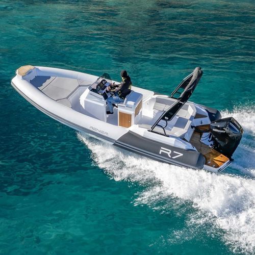 Bateau pneumatique hors-bord - R7 TOURER - RENIER - semi-rigide / à console centrale / max. 14 personnes