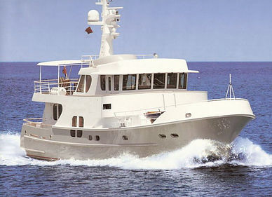 Trawler in-bord - 78' - ARC Yachts - coque à déplacement / avec timonerie / 3 cabines