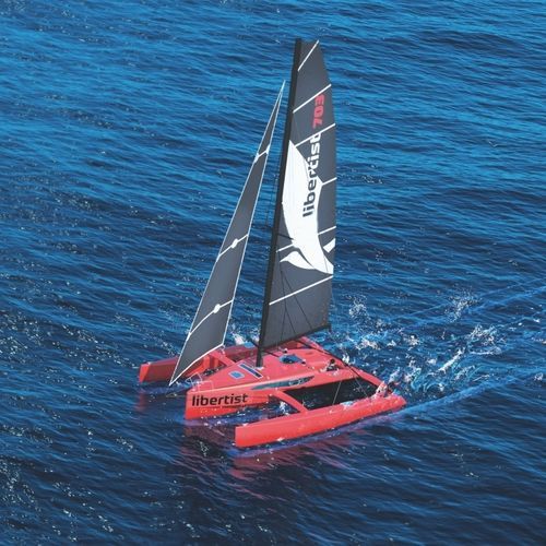 Trimaran - 703 - Libertist - de croisière / en fibre de verre / en carbone