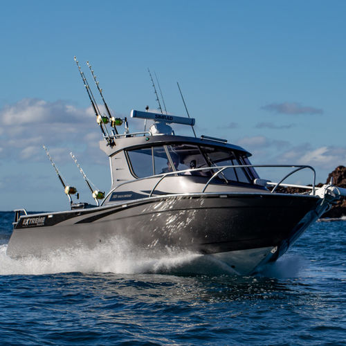 Walkaround hors-bord - 795  - Extreme Boats EU Ltd. - avec timonerie / de pêche sportive / en aluminium