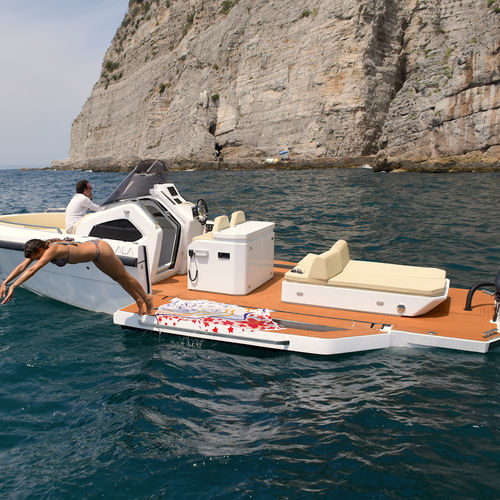 Coque open hors-bord - ALA 8 - ALA YACHTS - stern-drive / bimoteur / coque planante