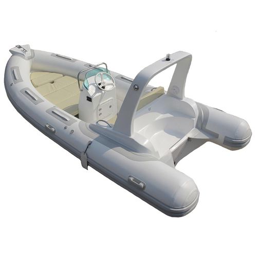 Bateau pneumatique hors-bord - SK-RIB520C - qingdao sk marine & equipments - semi-rigide / à console centrale / open