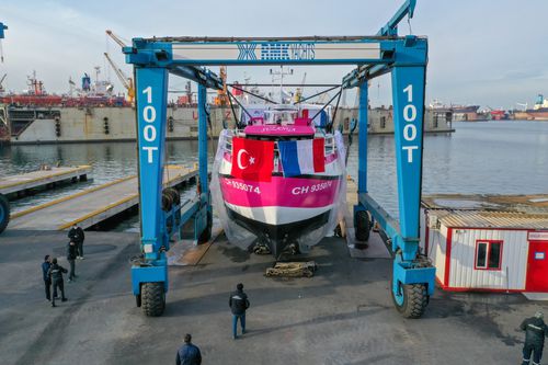Chalutier - FVT120 - Nova Shipyard - en composite armé de fibres de verre / en acier