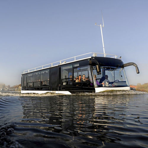 Voiture amphibie - Swimbus International Ltd.