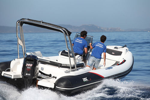 Bateau pneumatique hors-bord - 80 OCEAN - BSC COLZANI srl - semi-rigide / à console centrale / open
