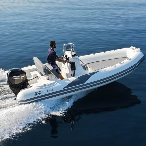Bateau pneumatique hors-bord - 50 - BSC COLZANI srl - semi-rigide / open / à console latérale