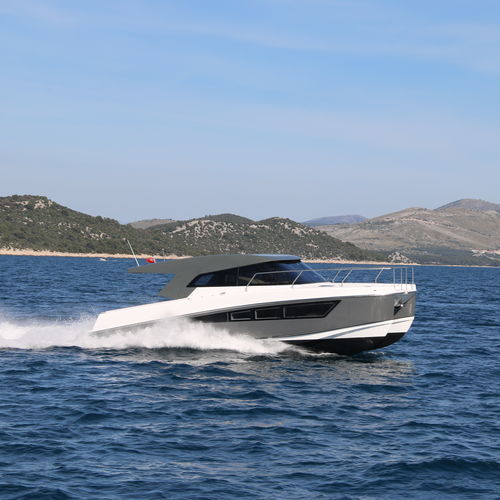 Vedette catamaran - M37 OPEN - MAKAI Yachts - in-bord / bimoteur / open