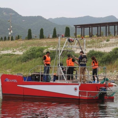 Barge de récupération des déchets - 8 M - WEIHAI WES-TECH Equipment Co., Ltd. - barge de récupération des hydrocarbures / hors-bord / coque rigide