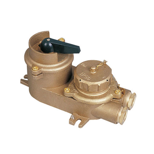 Prise électrique étanche pour navire - CZKLS2-2 - Zhejiang Bozhou Marine Electric Technology Co., Ltd. - pour bateau / femelle / avec interrupteur
