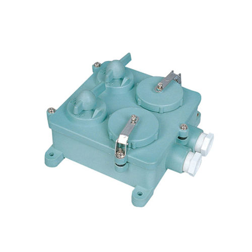 Prise électrique étanche pour navire - IMPA 792832 - Zhejiang Bozhou Marine Electric Technology Co., Ltd. - pour bateau / femelle / avec interrupteur