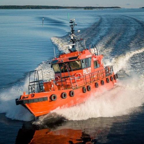 Bateau pilote - 1720 - Kewatec - in-bord