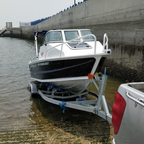 Barque hors-bord - PIONEER 580 - Qingdao Allheart Marine Co., Ltd. - open / à double console / de pêche sportive