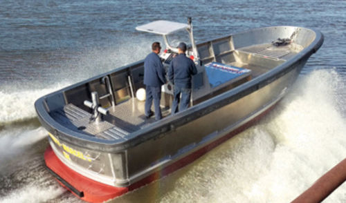 Bateau de lamanage - 9.16 - Alumarine Shipyard - in-bord / en aluminium