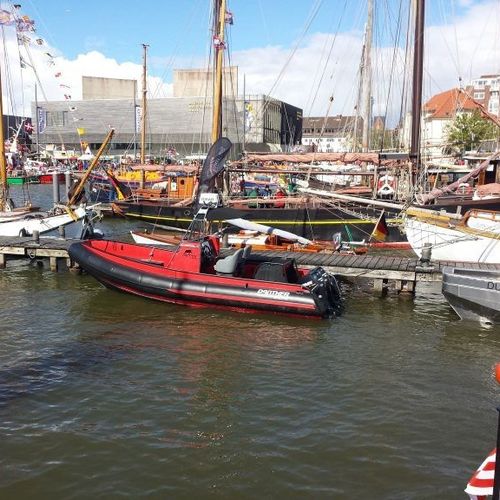 Bateau de sauvetage - Panther 22 - PETOR - hors-bord / en polyéthylène / bateau pneumatique semi-rigide