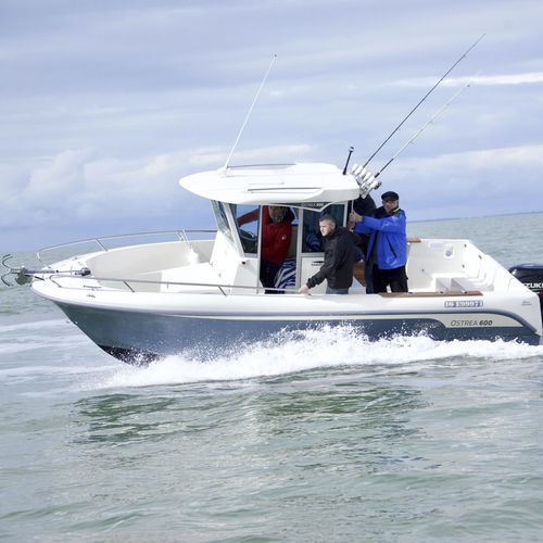 Coque open hors-bord - OSTREA 600B - OCQUETEAU - à cockpit fermé / de pêche sportive / max. 7 personnes