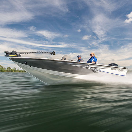 Bay boat hors-bord - 1750 RAPTOR - Crestliner - à double console / à console latérale / de pêche sportive