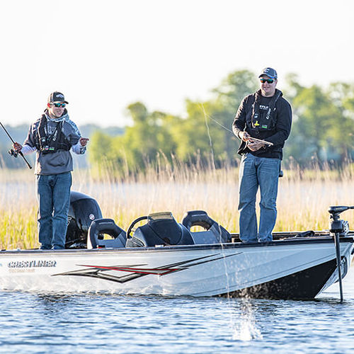 Bass boat hors-bord - 1750 HAWK  - Crestliner - à console latérale / de pêche sportive / en aluminium
