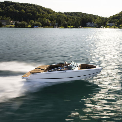 Runabout in-bord - H4 - Four Winns - open / à double console / bow-rider