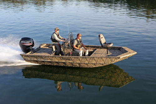 Jon boat à console centrale - 1870 PREDATOR - Lund - à console latérale / de pêche sportive / en aluminium