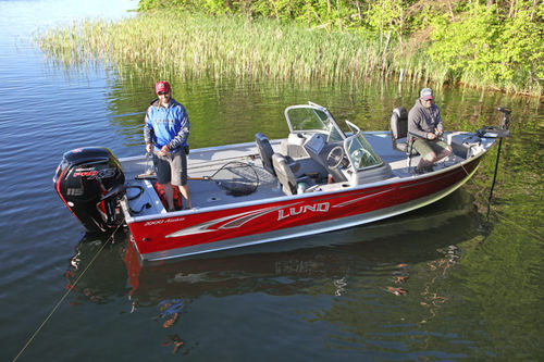 Runabout hors-bord - 2000 ALASKAN - Lund - à double console / de pêche / de chasse