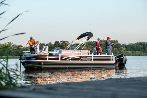 Bateau ponton hors-bord - 223F - Ranger Boats - open / à console latérale / de pêche sportive