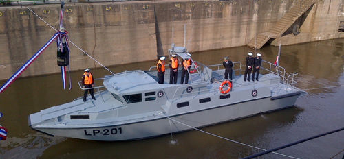 Bateau de surveillance - 16 COMBAT  - Arma Craft - in-bord hydrojet / en aluminium